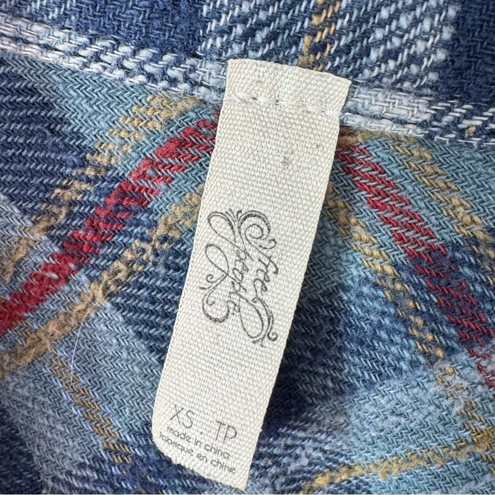 Vintage Free People Plaid Raw Hem Flannel Shirt‎ Ombre Blue Multi XS XSmall